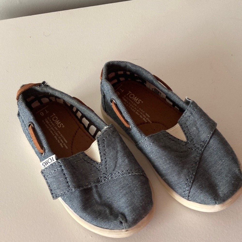 Toms Loafers